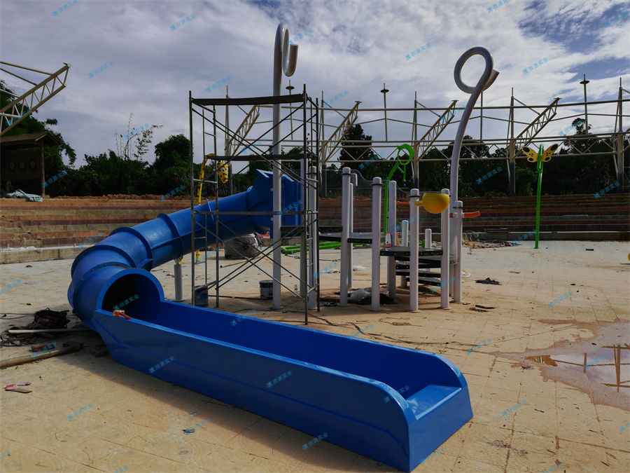 水上游樂設(shè)備設(shè)計中的幾個重要問題-7587