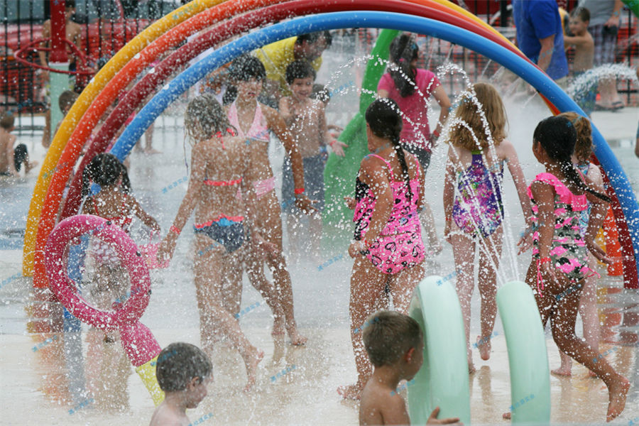 親子小沖天回旋滑梯-7958