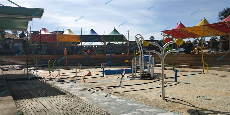 如何保證水上樂園設備的安全運營-7379
