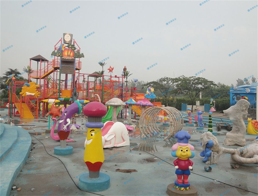 水上樂(lè)園規(guī)劃中的通道和標(biāo)識(shí)系統(tǒng)如何方便游客導(dǎo)航？-7471