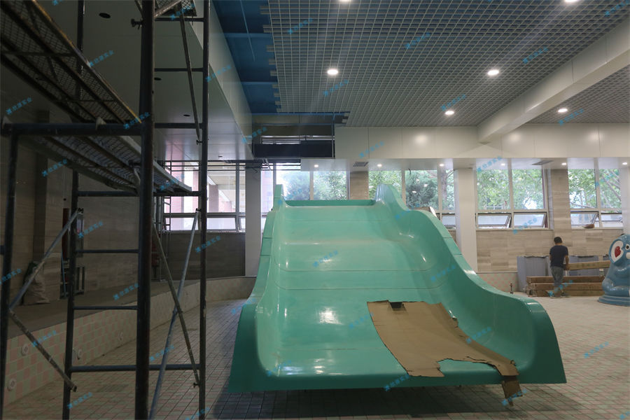 水上樂園規劃中的休息區和餐飲設施如何滿足游客需求？-7340