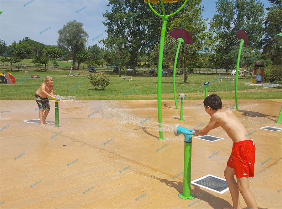 水上樂園的夜間活動如何吸引游客？-7842