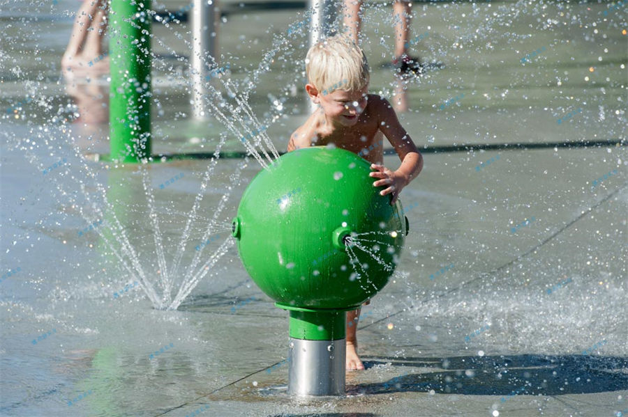 水上樂園設(shè)備如何經(jīng)營才能快速回本？-7529