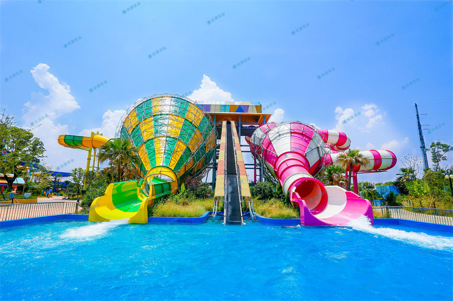 水上樂園設備分享水上移動樂園產品適合大眾